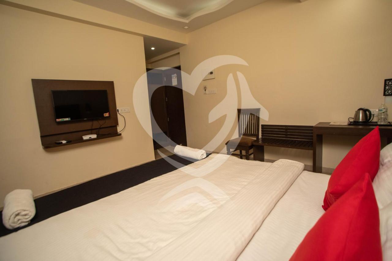 De Alcazar Calangute Hotel Eksteriør billede
